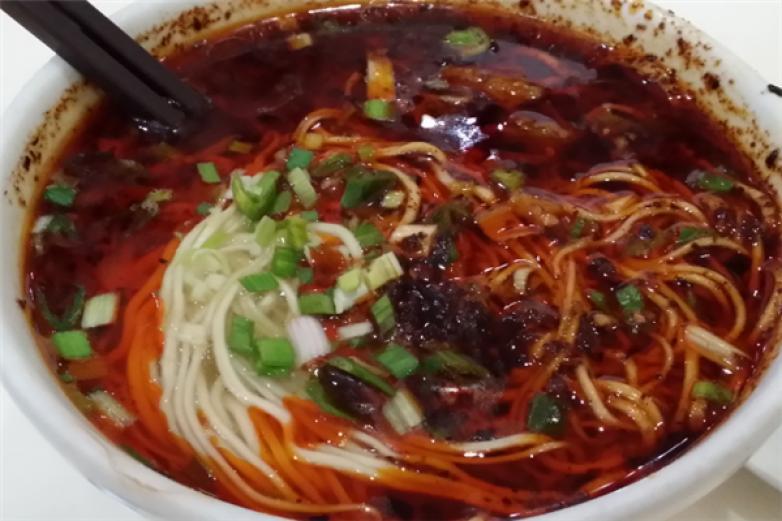 炎黄金大碗牛肉面